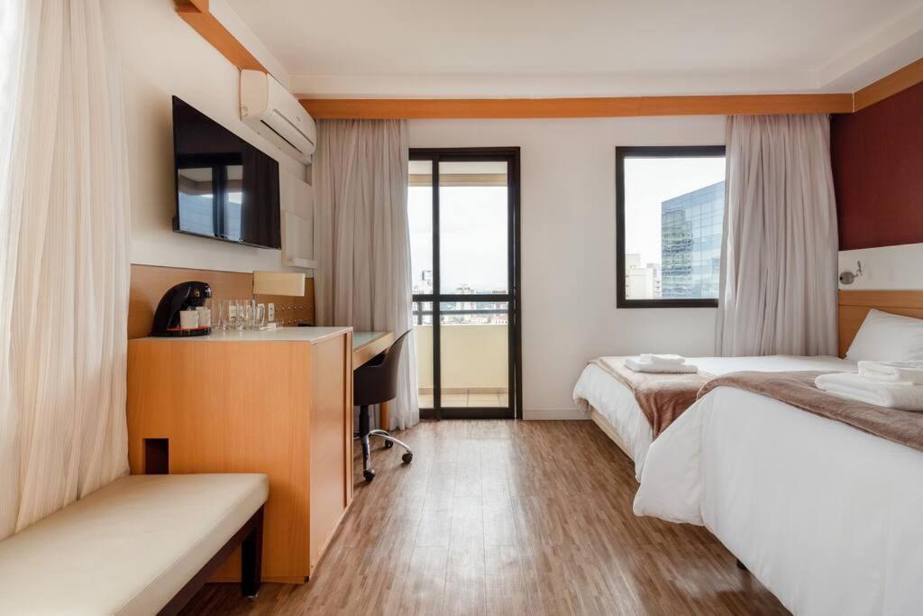 Отель Bhomy Pinheiros - Flat Em Otima Regiao Q1601 Сан-Пауло Экстерьер фото